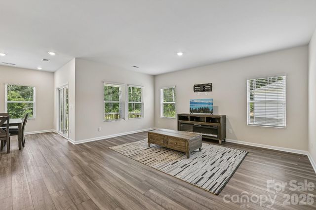 186 Guardian Gate Drive, Mooresville, NC 28115