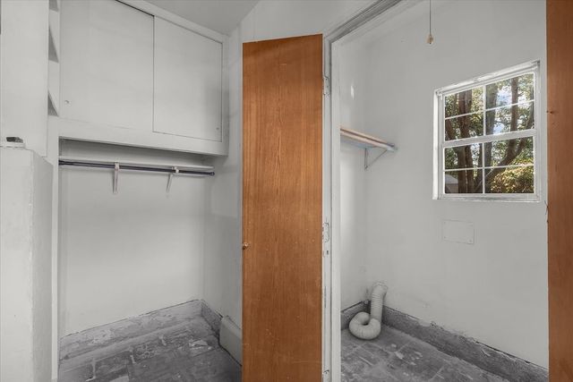 5525 Taylor Road, River Oaks, TX 76114