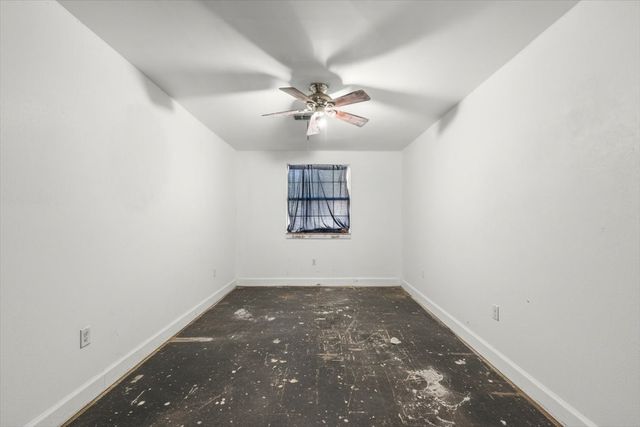 5525 Taylor Road, River Oaks, TX 76114