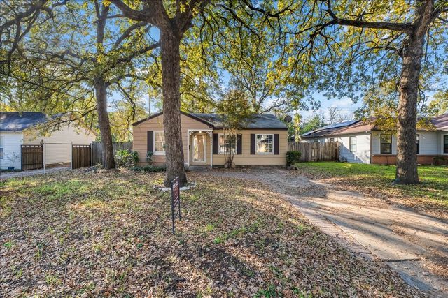 5525 Taylor Road, River Oaks, TX 76114