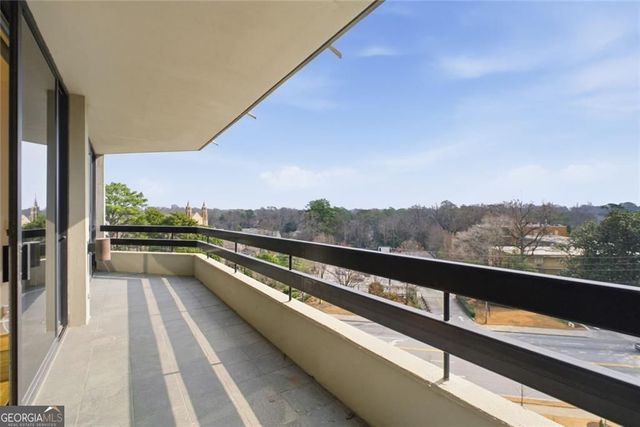 2660 Peachtree Road NW 9G, Atlanta, GA 30305