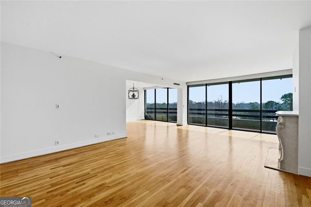 2660 Peachtree Road NW 9G, Atlanta, GA 30305