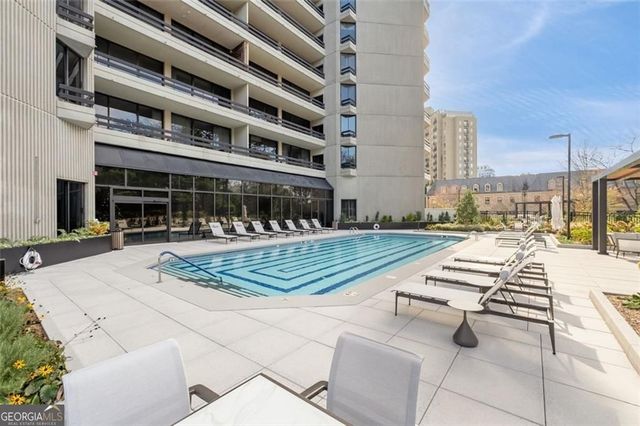 2660 Peachtree Road NW 9G, Atlanta, GA 30305