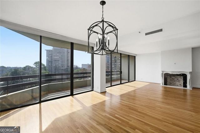 2660 Peachtree Road NW 9G, Atlanta, GA 30305