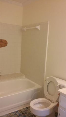 1074 Park Forest NW Court, Lilburn, GA 30047