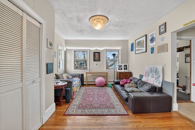 158 Albion St, Somerville, MA 02144