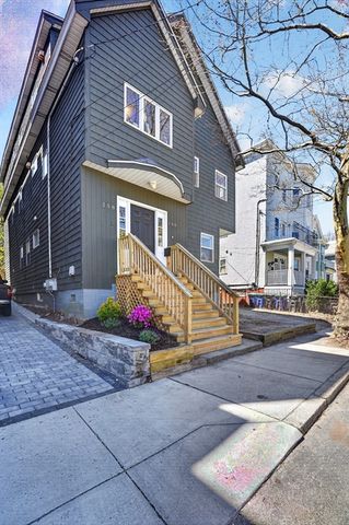 158 Albion St, Somerville, MA 02144