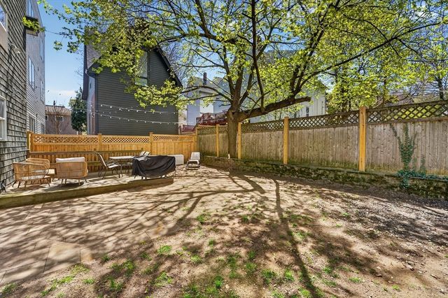 158 Albion St, Somerville, MA 02144