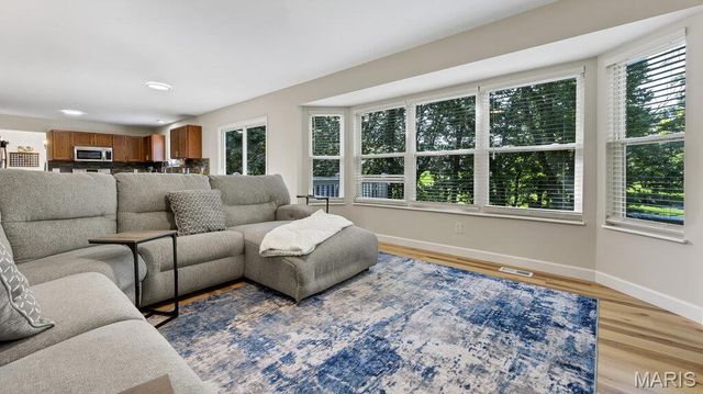 806 Whisper Creek Court, Wentzville, MO 63385
