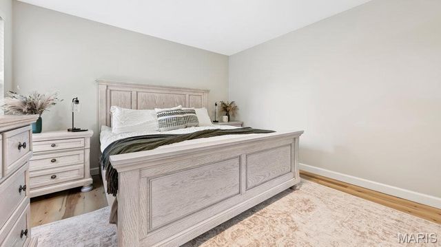 806 Whisper Creek Court, Wentzville, MO 63385