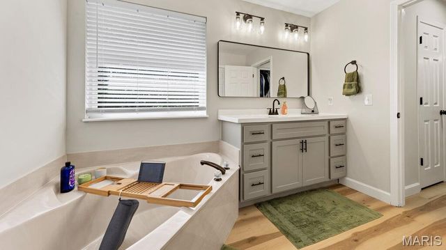 806 Whisper Creek Court, Wentzville, MO 63385