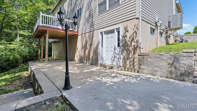 806 Whisper Creek Court, Wentzville, MO 63385