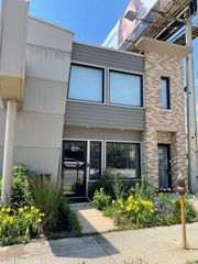 6252 N Lincoln Avenue 2, Chicago, IL 60659