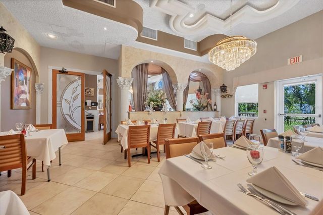 N TAMIAMI TRAIL, Nokomis, FL 34275