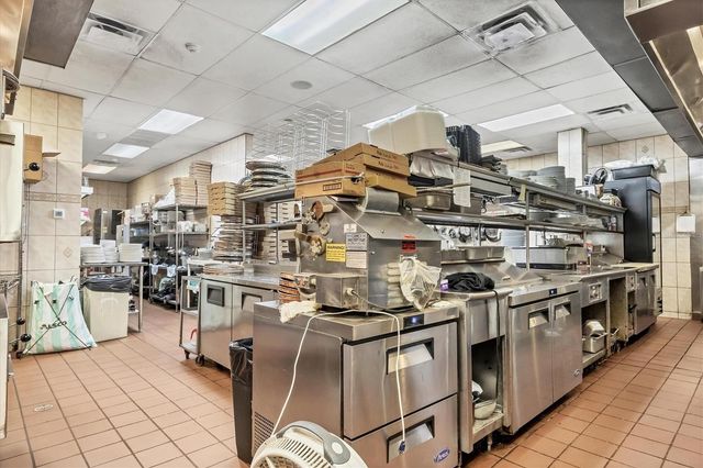 N TAMIAMI TRAIL, Nokomis, FL 34275