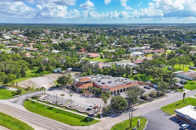 N TAMIAMI TRAIL, Nokomis, FL 34275