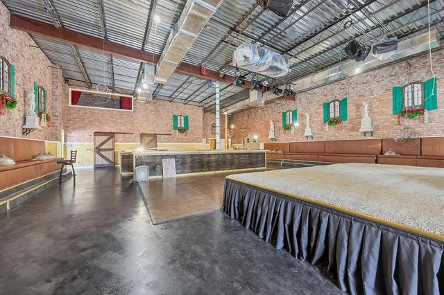 N TAMIAMI TRAIL, Nokomis, FL 34275