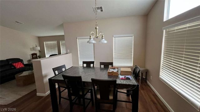 2111 Akamine Avenue, North Las Vegas, NV 89031