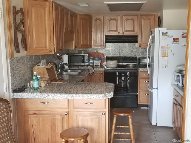 6770 E Mississippi Avenue C, Denver, CO 80224