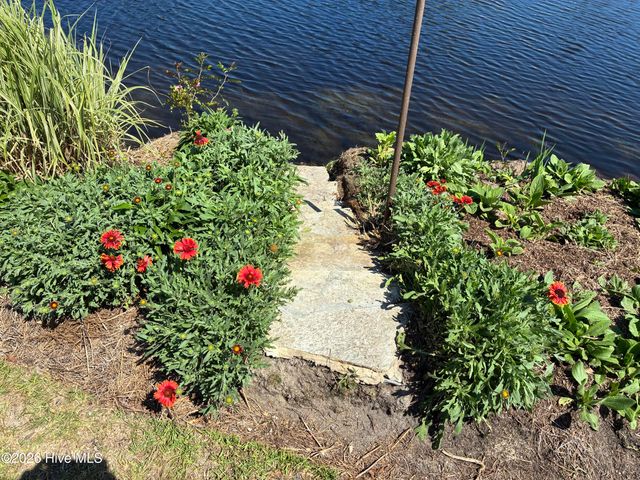 3005 Pine Bay Court, Southport, NC 28461