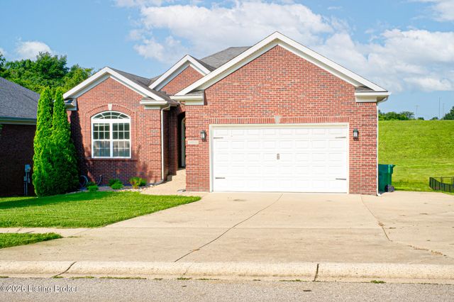 203 Deep Creek Dr, Shepherdsville, KY 40165