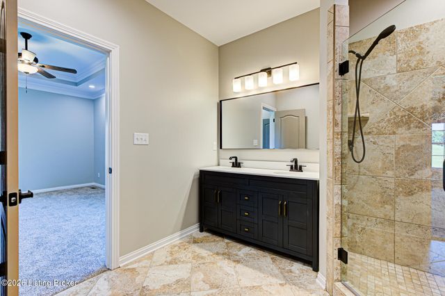 203 Deep Creek Dr, Shepherdsville, KY 40165