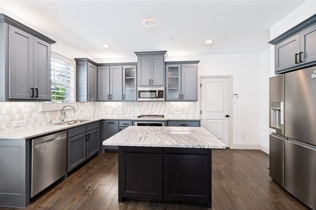 7101 Huckleberry Drive, Mckinney, TX 75070
