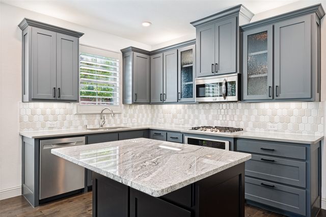 7101 Huckleberry Drive, Mckinney, TX 75070