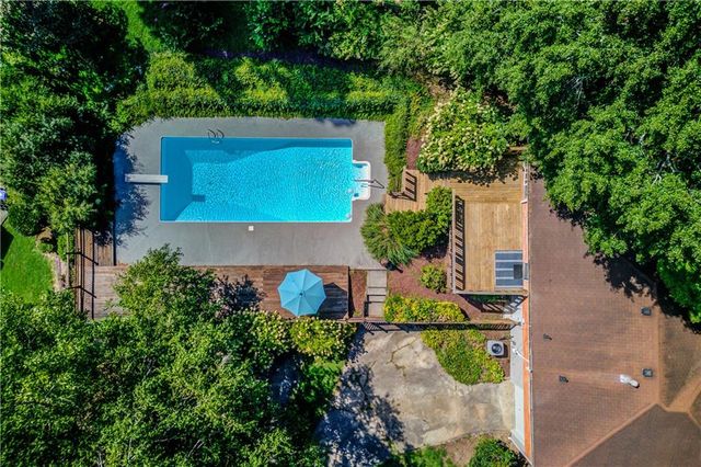 4594 Chamblee Tucker Road, Tucker, GA 30084