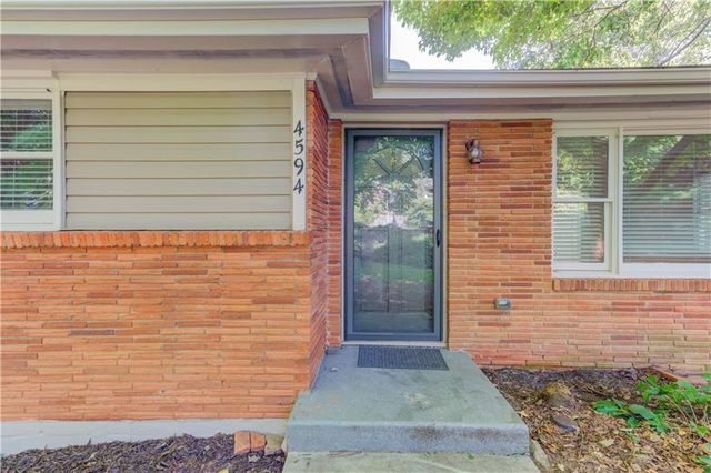 4594 Chamblee Tucker Road, Tucker, GA 30084