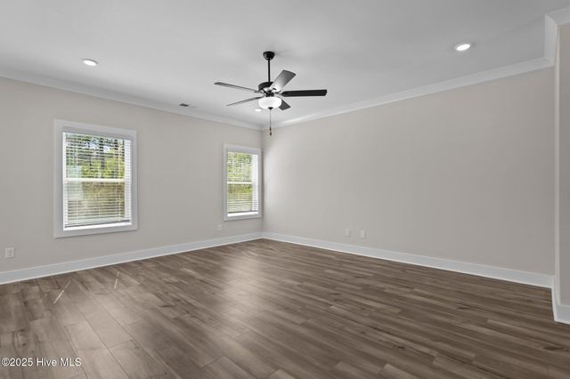 70 Umbrella Palm Drive, Hampstead, NC 28443