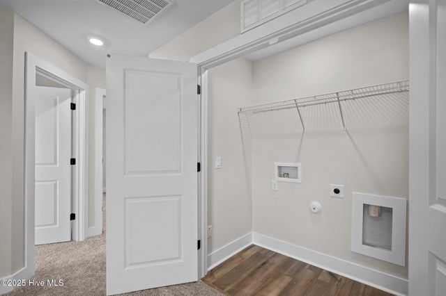 70 Umbrella Palm Drive, Hampstead, NC 28443