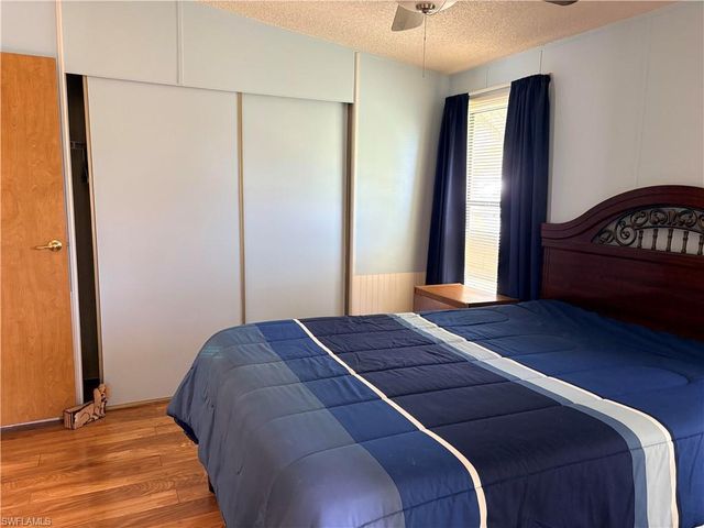 3142 Linwood DR, North Fort Myers, FL 33917