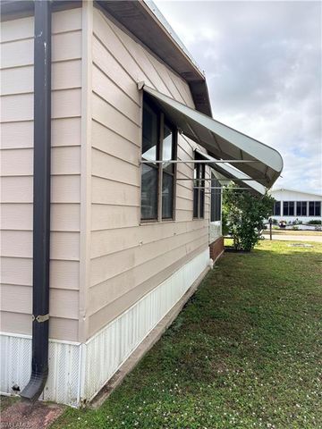 3142 Linwood DR, North Fort Myers, FL 33917