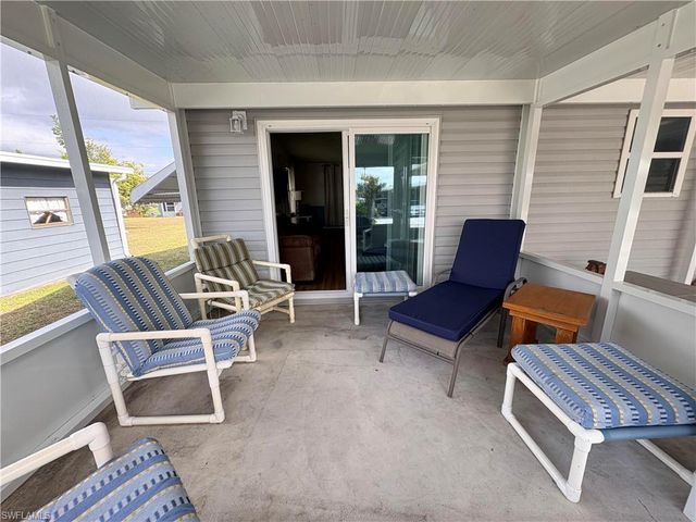 3142 Linwood DR, North Fort Myers, FL 33917