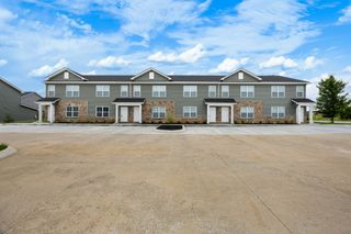 2201 Eldos Trace Cir Apt B, Clarksville, TN 37042
