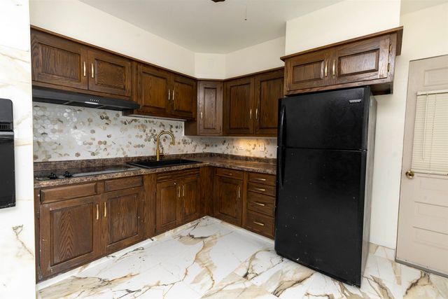 2016 Avon Street, Saginaw, MI 48602