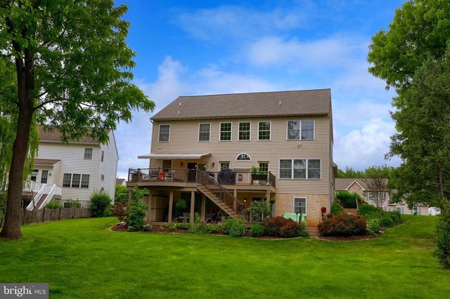 238 HEATHERSTONE WAY, Lancaster, PA 17601