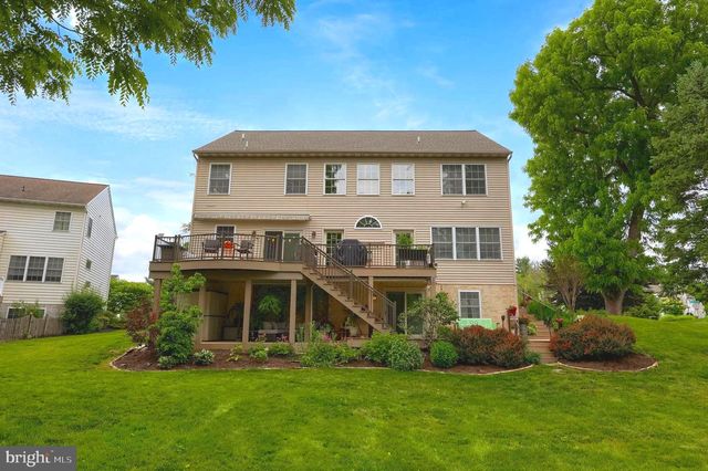 238 HEATHERSTONE WAY, Lancaster, PA 17601
