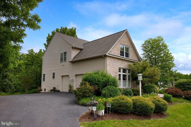 238 HEATHERSTONE WAY, Lancaster, PA 17601