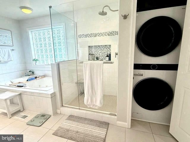238 HEATHERSTONE WAY, Lancaster, PA 17601