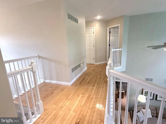 238 HEATHERSTONE WAY, Lancaster, PA 17601
