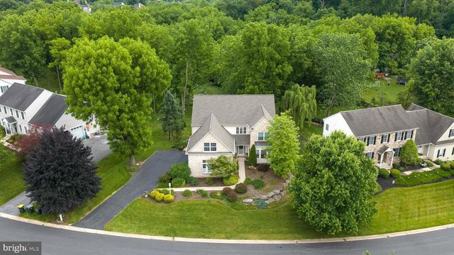 238 HEATHERSTONE WAY, Lancaster, PA 17601
