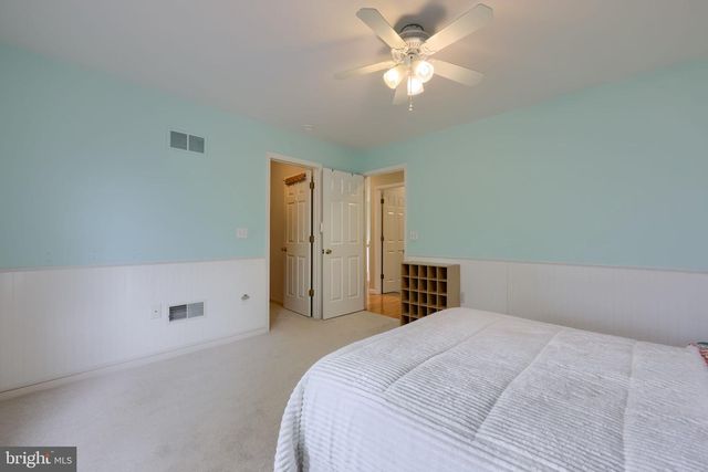 238 HEATHERSTONE WAY, Lancaster, PA 17601