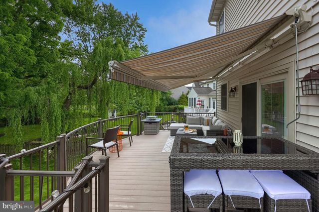 238 HEATHERSTONE WAY, Lancaster, PA 17601