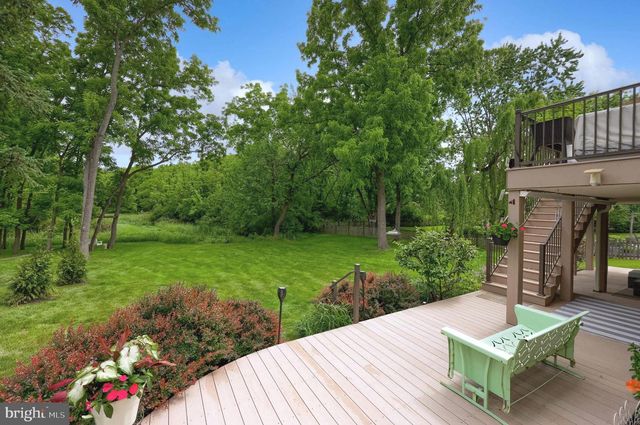 238 HEATHERSTONE WAY, Lancaster, PA 17601