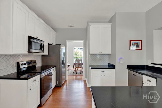 315 Gloucester Road, Savannah, GA 31410
