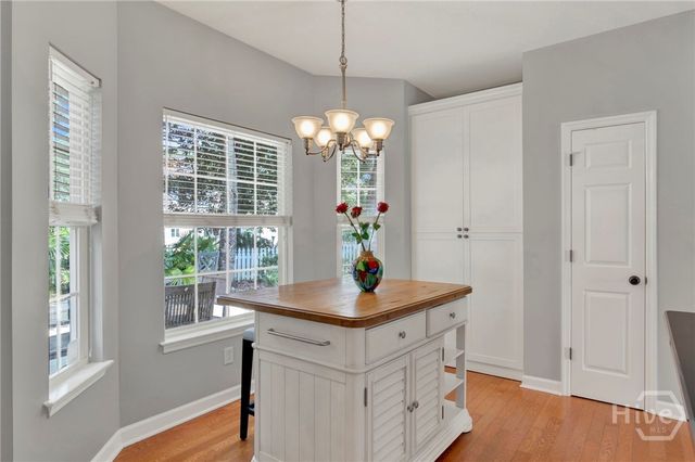315 Gloucester Road, Savannah, GA 31410