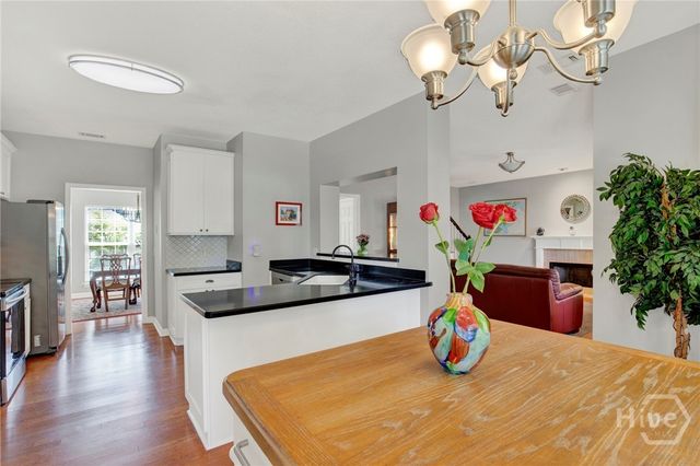 315 Gloucester Road, Savannah, GA 31410