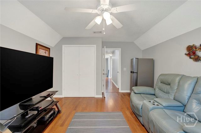 315 Gloucester Road, Savannah, GA 31410